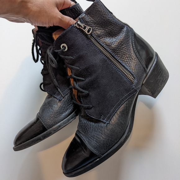 Hispanitas lace + zipper ankle boots - Size 6 - Picture 3 of 7